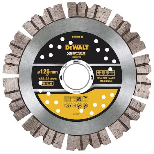 dew-dt90294-qz-dewalt-dt90294-qz-125mm-x-22-23mm-concrete-cutting-blade-01.jpg DeWalt DT90294-QZ 125mm x 22.23mm Concrete Cutting Blade - Image 1